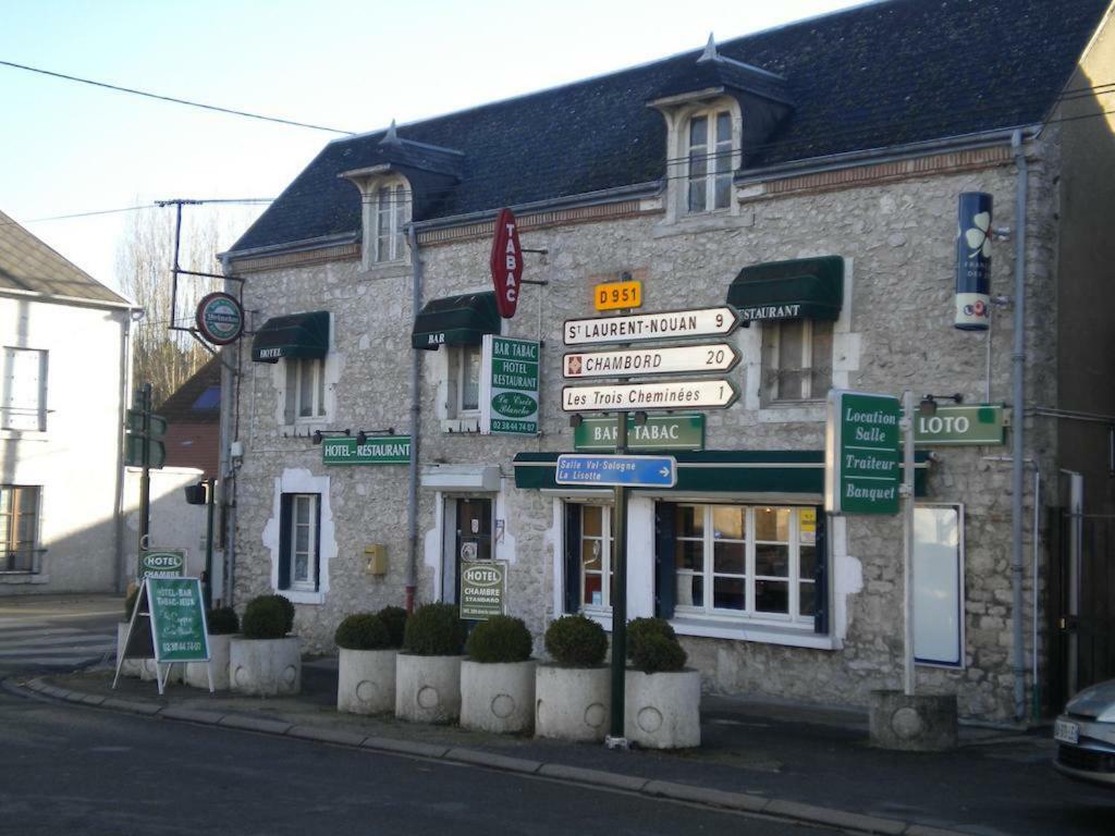 Hotel Du Cygne De La Croix Blanche Lailly-en-Val Bagian luar foto