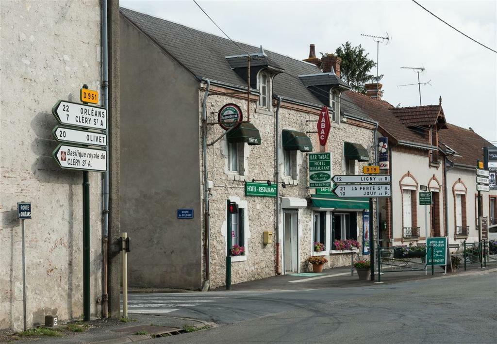 Hotel Du Cygne De La Croix Blanche Lailly-en-Val Bagian luar foto